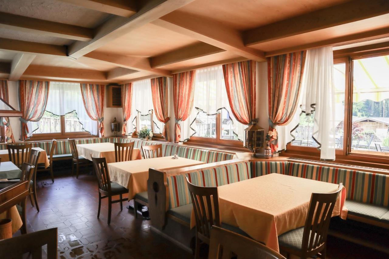 Gasthof Albergo Neuwirt Val di Vizze Exterior foto